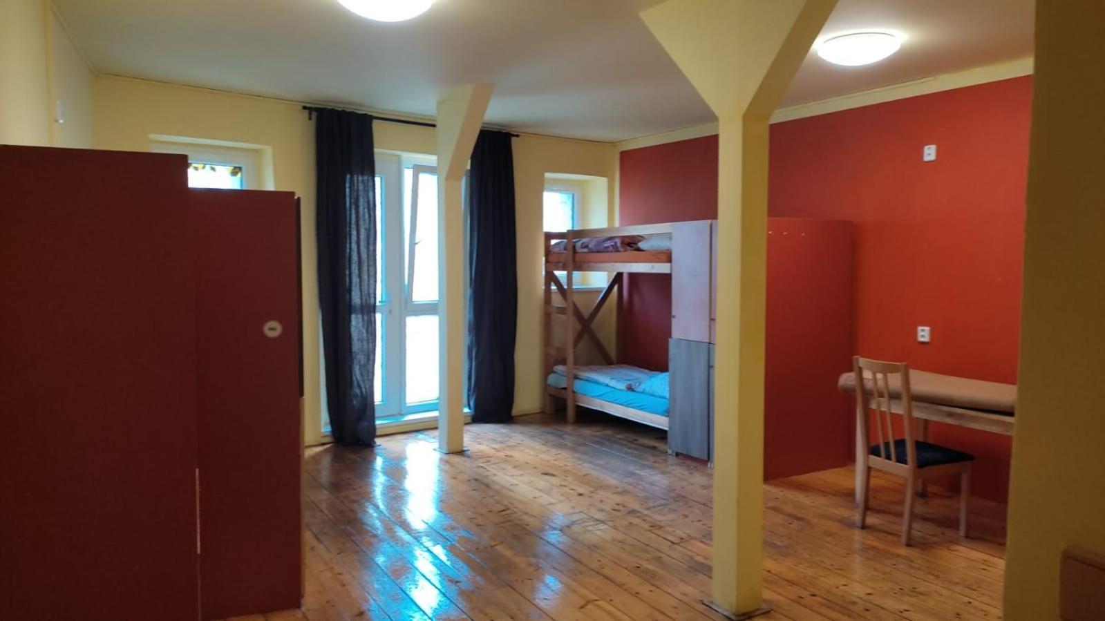 Hostel House Marabou Prag