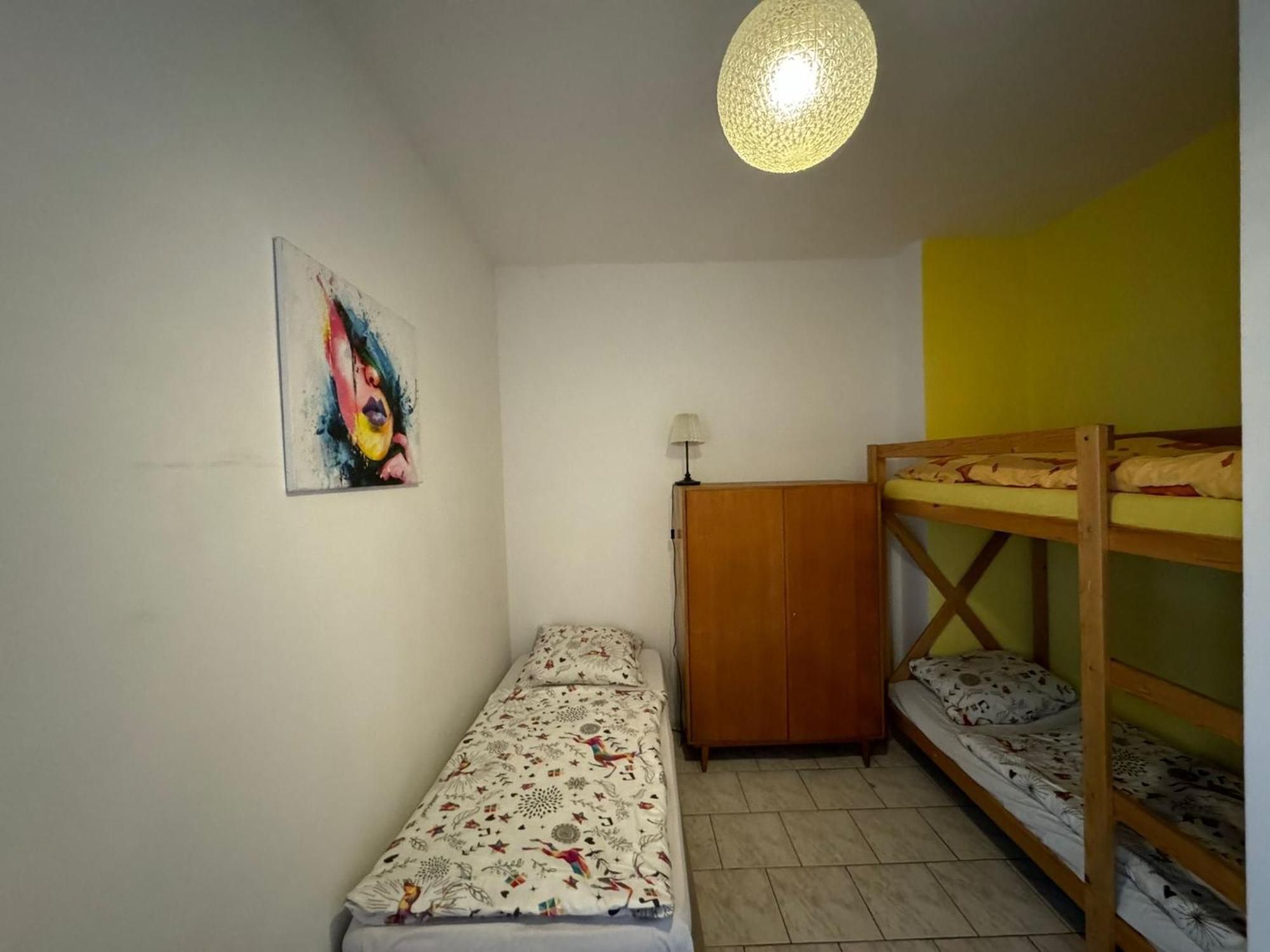 House Marabou Vandrarhem *